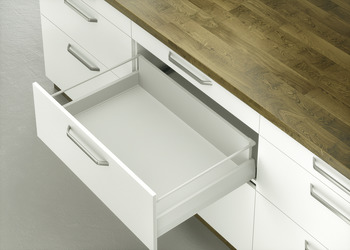 Pull-out set, Häfele Matrix Box P35, with round side railing, drawer side height 92 mm, load bearing capacity 35 kg